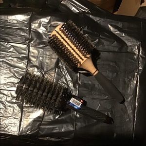 Professional Grade 3 Inch Round Hairbrushes